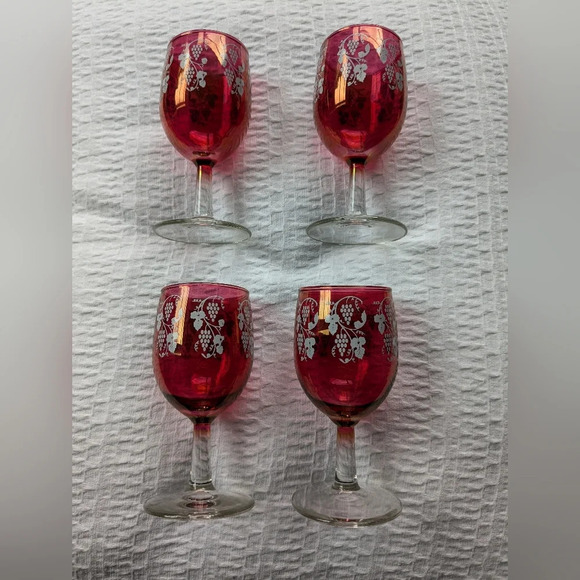 West Virginia Glass Co Ruby Cranberry/Ruby Glass Set of  4 Vintage - Picture 3 of 7